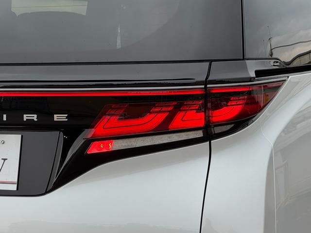 ヴェルファイアハイブリッド Ｚ　プレミア　４ＷＤ　茶内装　左右独立ムーンルーフ　デジタルインナーミラー　ユニバーサルステップ　ＢＳＭ　寒冷地仕様　１４型ＤＡ　フルセグ　パノラミックビューモニタ　置くだけ充電　ＨＵＤ　ＥＴＣ２．０　ＡＣ１００Ｖ（32枚目）