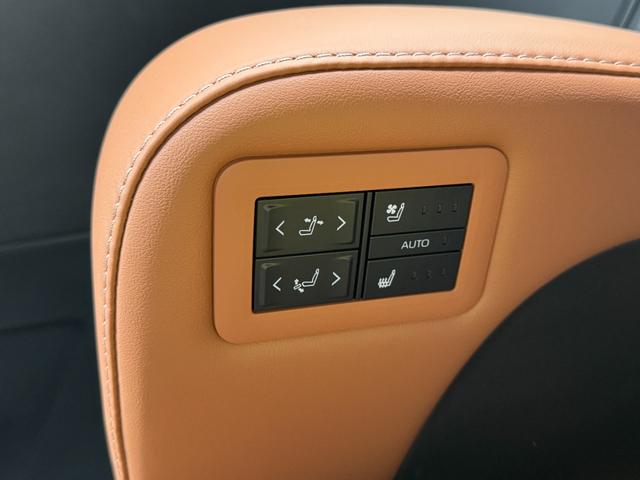 ヴェルファイアハイブリッド Ｚ　プレミア　４ＷＤ　茶内装　左右独立ムーンルーフ　デジタルインナーミラー　ユニバーサルステップ　ＢＳＭ　寒冷地仕様　１４型ＤＡ　フルセグ　パノラミックビューモニタ　置くだけ充電　ＨＵＤ　ＥＴＣ２．０　ＡＣ１００Ｖ（66枚目）