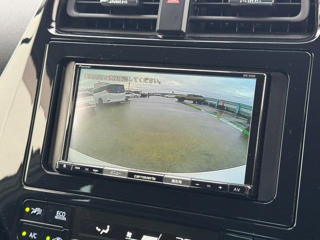 プリウス Ｓ　車検２年付　ｃａｒｒｏｚｚｅｒｉａナビ　フルセグ　バックカメラ　スペアタイヤ　ＡＣ１００Ｖ電源　レーダークルーズコントロール　ドライブレコーダ　トヨタセーフティセンス　ＬＥＤヘッドライト　オートライト（5枚目）