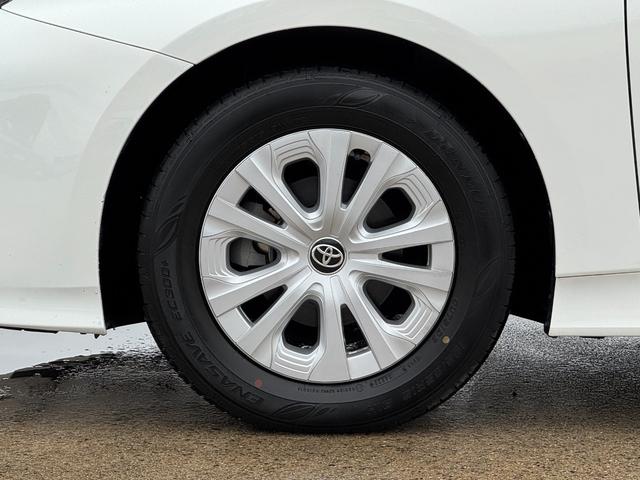 プリウス Ｓ　車検２年付　ｃａｒｒｏｚｚｅｒｉａナビ　フルセグ　バックカメラ　スペアタイヤ　ＡＣ１００Ｖ電源　レーダークルーズコントロール　ドライブレコーダ　トヨタセーフティセンス　ＬＥＤヘッドライト　オートライト（38枚目）