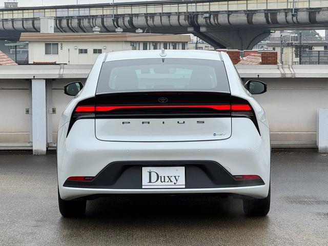 プリウス Ｕ　純正ディスプレイオーディオ　フルセグＴＶ　バックカメラ　前後ドライブレコーダー　ＡＣ１００Ｖ電源　ＥＴＣ２．０　ＵＳＢポート　　トヨタセーフティセンス　ＬＥＤヘッドライト　レーダークルーズコントロール（13枚目）