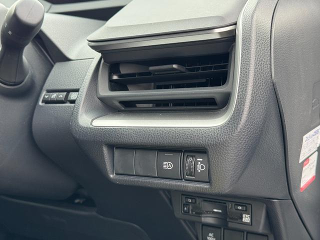 プリウス Ｕ　純正ディスプレイオーディオ　フルセグＴＶ　バックカメラ　前後ドライブレコーダー　ＡＣ１００Ｖ電源　ＥＴＣ２．０　ＵＳＢポート　　トヨタセーフティセンス　ＬＥＤヘッドライト　レーダークルーズコントロール（40枚目）