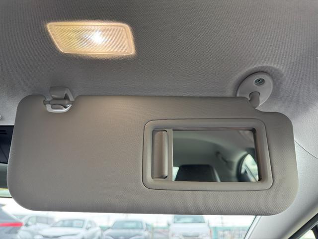 プリウス Ｕ　純正ディスプレイオーディオ　フルセグＴＶ　バックカメラ　前後ドライブレコーダー　ＡＣ１００Ｖ電源　ＥＴＣ２．０　ＵＳＢポート　　トヨタセーフティセンス　ＬＥＤヘッドライト　レーダークルーズコントロール（52枚目）