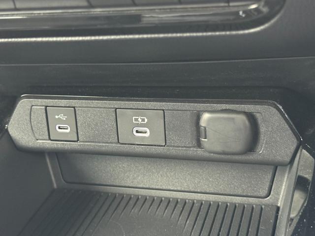 プリウス Ｕ　純正ディスプレイオーディオ　フルセグＴＶ　バックカメラ　前後ドライブレコーダー　ＡＣ１００Ｖ電源　ＥＴＣ２．０　ＵＳＢポート　　トヨタセーフティセンス　ＬＥＤヘッドライト　レーダークルーズコントロール（59枚目）