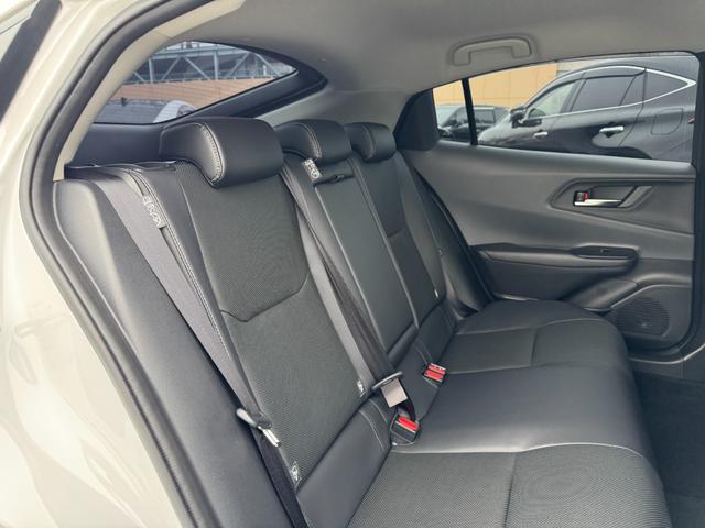 プリウス Ｚ　ＡＩＭＧＡＩＮエアロ　ＲＹＳ１９ＡＷ　デジタルミラー　ブラインドスポットモニタ　パノラミックビューモニター　純正１２．３型ナビ　フルセグ　パワーバックドア　ＡＣ１００Ｖ電源　置くだけ充電　ＥＴＣ２．０（34枚目）