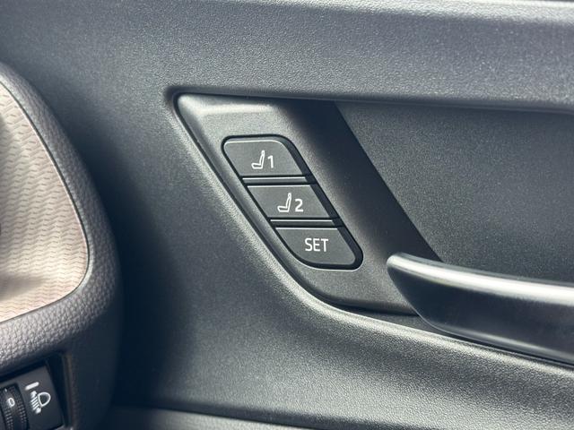 プリウス Ｚ　ＡＩＭＧＡＩＮエアロ　ＲＹＳ１９ＡＷ　デジタルミラー　ブラインドスポットモニタ　パノラミックビューモニター　純正１２．３型ナビ　フルセグ　パワーバックドア　ＡＣ１００Ｖ電源　置くだけ充電　ＥＴＣ２．０（52枚目）