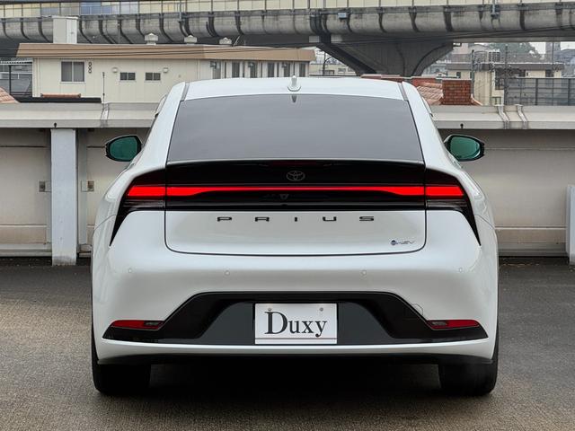 プリウス Ｚ　ＡＩＭＧＡＩＮエアロ　ＲＹＳ１９ＡＷ　デジタルミラー　ブラインドスポットモニタ　パノラミックビューモニター　純正１２．３型ナビ　フルセグ　パワーバックドア　ＡＣ１００Ｖ電源　置くだけ充電　ＥＴＣ２．０（70枚目）