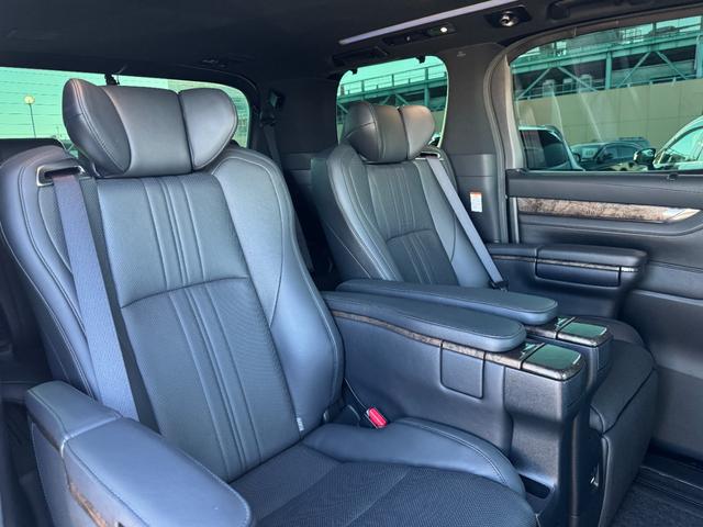 アルファードハイブリッド エグゼクティブラウンジS モデリスタエフルアロ サンルーフ デジタルインナーミラー BSM JBLサウンドメーカーナビ リヤエンターテイメント パノラミックビューモニター イグラセキュリティー ETC2.0 ドライブレコーダー(72枚目)