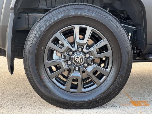 ランドクルーザー２５０ ＶＸ　モデリスタパッケージ　丸目ヘッドライト　トヨタチームメイト　パノラミックビューモニター　ブラインドスポットモニター　ルーフレール　デジタルインナーミラー　ＥＴＣ　ベンチレーション　クルーズコントロール（36枚目）