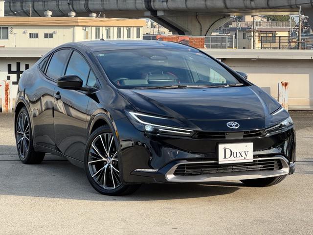 プリウス Ｚ　全周囲カメラ　１２．３型ナビ　フルセグ　ＢＳＭ　デジタルインナーミラー　アダパンストパーク　アドパンストドライブ　レーダークルーズコントロール　トヨタセーフティーセンス　ＥＴＣ２．０　ベンチレーション（9枚目）