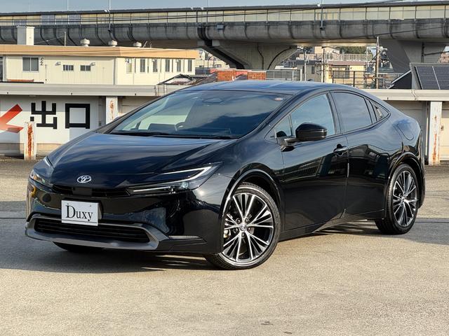 プリウス Ｚ　全周囲カメラ　１２．３型ナビ　フルセグ　ＢＳＭ　デジタルインナーミラー　アダパンストパーク　アドパンストドライブ　レーダークルーズコントロール　トヨタセーフティーセンス　ＥＴＣ２．０　ベンチレーション（10枚目）