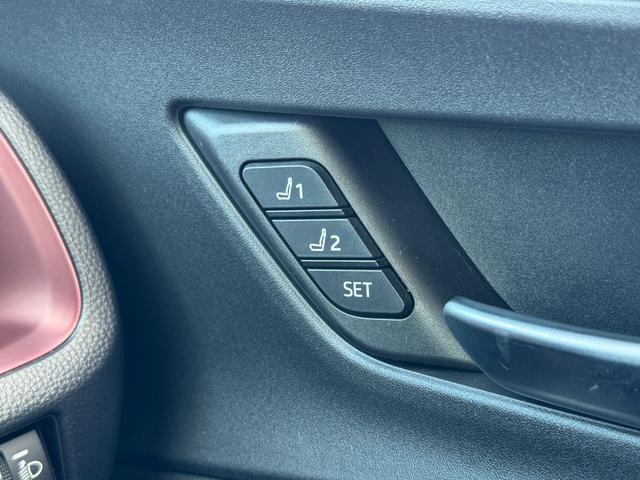 プリウス Ｚ　全周囲カメラ　１２．３型ナビ　フルセグ　ＢＳＭ　デジタルインナーミラー　アダパンストパーク　アドパンストドライブ　レーダークルーズコントロール　トヨタセーフティーセンス　ＥＴＣ２．０　ベンチレーション（48枚目）