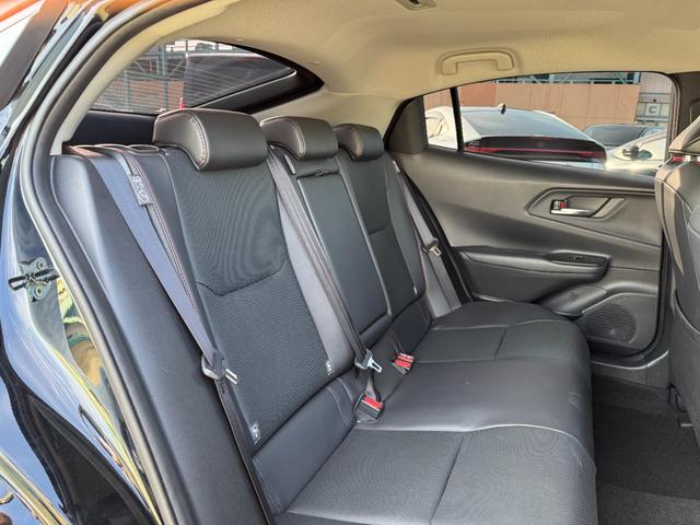 プリウス Ｚ　全周囲カメラ　１２．３型ナビ　フルセグ　ＢＳＭ　デジタルインナーミラー　アダパンストパーク　アドパンストドライブ　レーダークルーズコントロール　トヨタセーフティーセンス　ＥＴＣ２．０　ベンチレーション（72枚目）