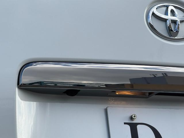 ハイエースバン スーパーＧＬ　ダークプライムＩＩ　全周囲カメラ　両側パワースライドドア　寒冷地仕様　アクセサリーコンセント　リアフォグ　トヨタセーフティーセンス　フロントグリルダークメッキ　バックドアガーニッシュダークメッキ　本革巻きステアリング木目（34枚目）