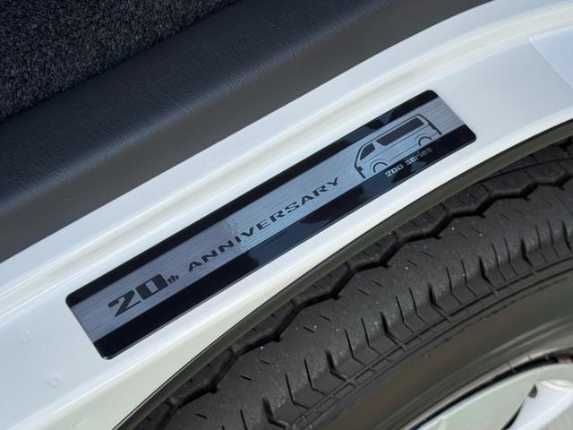 ハイエースバン スーパーＧＬ　ダークプライムＩＩ　全周囲カメラ　両側パワースライドドア　寒冷地仕様　アクセサリーコンセント　リアフォグ　トヨタセーフティーセンス　フロントグリルダークメッキ　バックドアガーニッシュダークメッキ　本革巻きステアリング木目（43枚目）