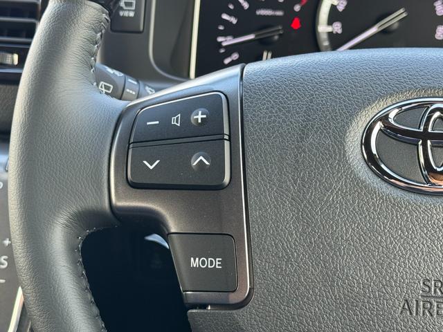 ハイエースバン スーパーＧＬ　ダークプライムＩＩ　全周囲カメラ　両側パワースライドドア　寒冷地仕様　アクセサリーコンセント　リアフォグ　トヨタセーフティーセンス　フロントグリルダークメッキ　バックドアガーニッシュダークメッキ　本革巻きステアリング木目（48枚目）