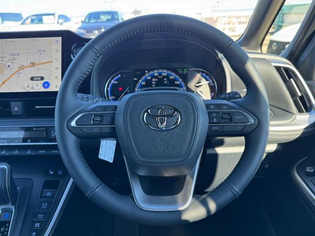 ノア ハイブリッドＳ－Ｚ　改モデル　三眼ＬＥＤ＆ＡＨＳ　１０．５型ナビ　フルセグＴＶ　トヨタチームメイト　快適利便Ｈｉ　デジタルインナーミラー　ヘッドアップディスプレイ　オットマン　ＥＴＣ２．０　全周囲カメラ　ＢＳＭ　ＨＤＭＩ（48枚目）