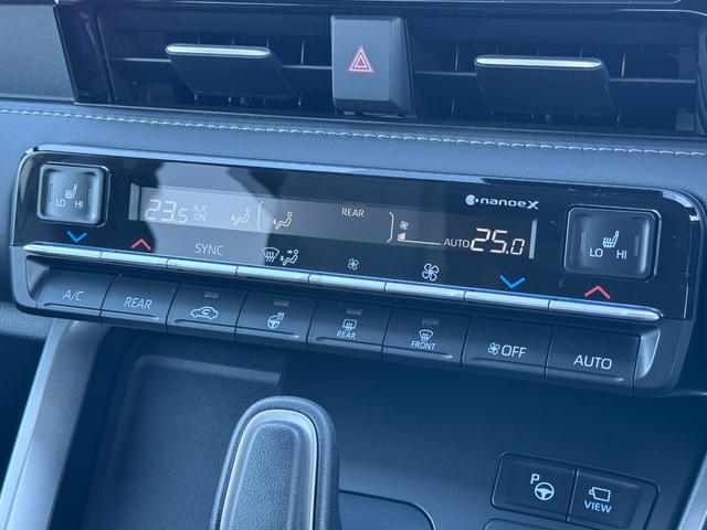 ノア ハイブリッドＳ－Ｚ　改モデル　三眼ＬＥＤ＆ＡＨＳ　１０．５型ナビ　フルセグＴＶ　トヨタチームメイト　快適利便Ｈｉ　デジタルインナーミラー　ヘッドアップディスプレイ　オットマン　ＥＴＣ２．０　全周囲カメラ　ＢＳＭ　ＨＤＭＩ（60枚目）