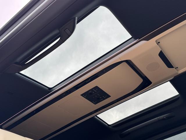 アルファードハイブリッド エグゼクティブラウンジ ベージュ内装 モデリスタエアロ ユニバーサルステップ 左右独立ルーフ デジタルミラー 14型JBLナビ 後席モニター パノラミックビューモニター BSM CD,DVDデッキ カラーHUD ETC2,0(7枚目)