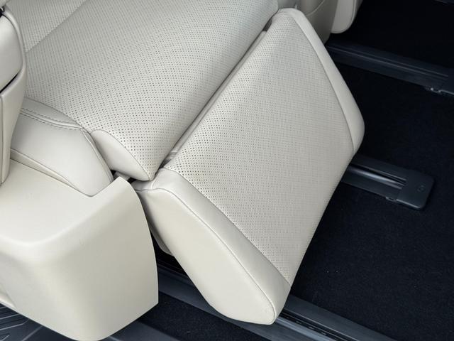 アルファードハイブリッド エグゼクティブラウンジ ベージュ内装 モデリスタエアロ ユニバーサルステップ 左右独立ルーフ デジタルミラー 14型JBLナビ 後席モニター パノラミックビューモニター BSM CD,DVDデッキ カラーHUD ETC2,0(44枚目)