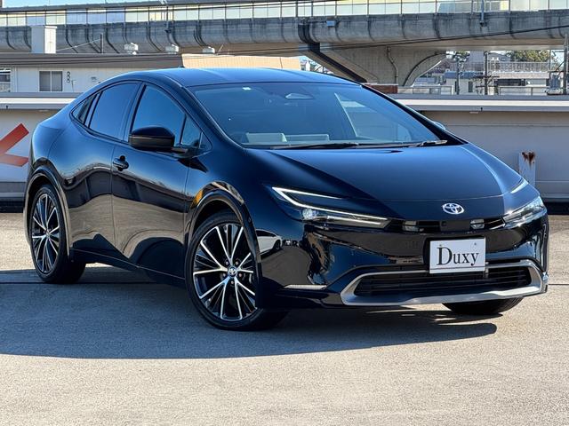 プリウス Ｚ　全周囲カメラ　デジタルインナーミラー　純正１２．３インチナビ　フルセグＴＶ　ＢＳＭ　トヨタセーフティーセンス　レーダークルーズコントロール　ＥＴＣ２．０　パワーバックドア　ステアリングヒータードラレコ（11枚目）