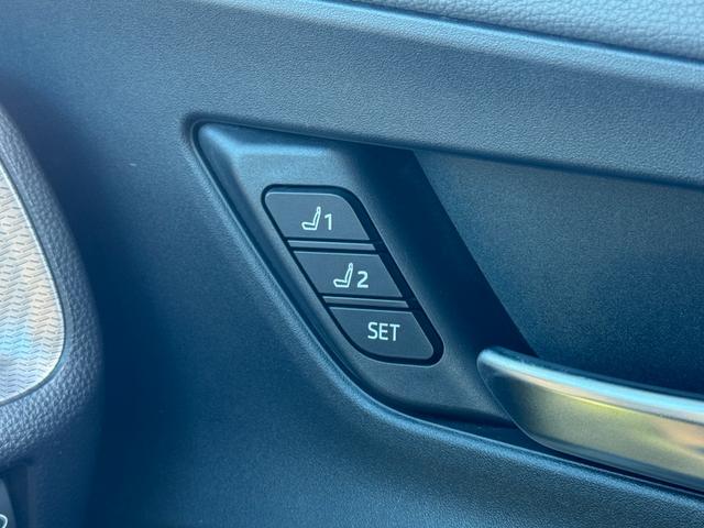 プリウス Ｚ　全周囲カメラ　デジタルインナーミラー　純正１２．３インチナビ　フルセグＴＶ　ＢＳＭ　トヨタセーフティーセンス　レーダークルーズコントロール　ＥＴＣ２．０　パワーバックドア　ステアリングヒータードラレコ（49枚目）