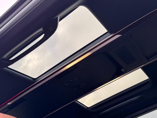 �y�K���X���[�t�z�J���������Ղ�̃K���X���[�t����������Ă��܂��I�ԓ��ɖ�����������ꂽ��i�F���y���ނ̂ɁA�œK�ł��I�܂��A�ԓ��ɂ͎Ռ��V�F�[�h����������Ă���܂��̂ŁA�Ă̏������ł����K�Ɏg���܂��I