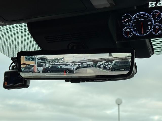 �y�f�W�^���~���[�z�f�W�^���C���i�[�~���[�𑕔����Ă���܂��I�I����̎��E���L������S�������サ�Ă���܂��I�I�I��Ԃł��A��������Ɖf����������悤�ɂȂ��Ă���܂��̂ŁA�d�󂳂�鑕���̈�ł��ˁI�I