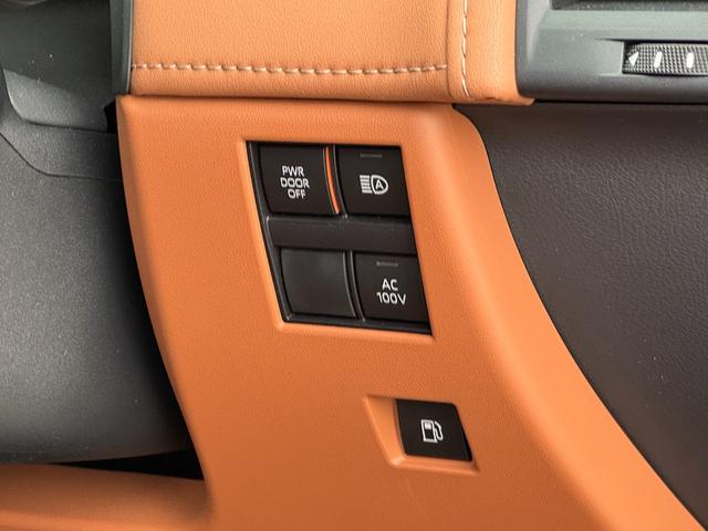 �y�R���Z���g�z�`�b�P�O�O�u�̃R���Z���g�𑕔����Ă���܂��I�ʏ�̃R���Z���g�`��ł��̂ŁA���L���d�q���i�����g�����������܂��I�X�C�b�`�ŃI���I�t�̐؂�ւ����ł��܂��̂ŁA���S���ɂ��z������Ă���܂��I�I