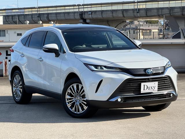 ハリアーハイブリッド Ｚ　レザーパッケージ　調光パノラマルーフ　デジタルミラー　ＢＳＭ　１２．３型ＪＢＬナビ　パノラミックビューモニター　パワーバックドア　ＥＴＣ２．０　シートヒーター＆クーラー　ＡＣ１００Ｖ電源　　レーダークルーズコントロール（9枚目）