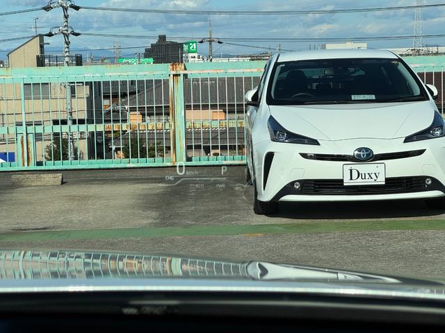 ハリアーハイブリッド Ｚ　レザーパッケージ　調光パノラマルーフ　デジタルミラー　ＢＳＭ　１２．３型ＪＢＬナビ　パノラミックビューモニター　パワーバックドア　ＥＴＣ２．０　シートヒーター＆クーラー　ＡＣ１００Ｖ電源　　レーダークルーズコントロール（55枚目）