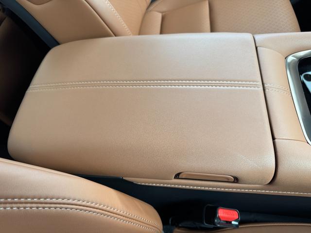 ヴェルファイアハイブリッド Z プレミア 茶内装 左右独立ムーンルーフ デジタルインナーミラー ユニバーサルステップ 14型ナビ フルセグ 後席モニター パノラミックビューモニター ブラインドスポットモニタ AC100V HUD 置くだけ充電(67枚目)