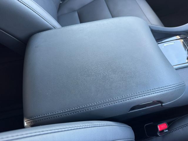 アルファード ２．５Ｓ　Ｃパッケージ　魔裟斗エアロ　４本出マフラー　サンルーフ　デジタルインナーミラー　ブラインドスポットモニタ　純正９型ＤＡ　後席モニター　フルセグＴＶ　ドラレコ　パワーバックドア　シートヒーター＆クーラー　パワーシート（68枚目）