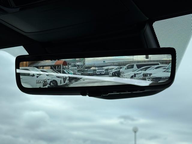 ���[�J�[�I�v�V�����̃f�W�^���C���i�[�~���[�͌���̎��E���m�ۂ��邽�߂̏d�v�Ȉ��S�����ł���A�^�]���̏󋵔��f���x���܂����c�c�ߔN�ł́A�]���̋��ʃ^�C�v�ɉ����A��Ԃ∫�V�󎞂ł��N���ȉf���ɂȂ�܂����c