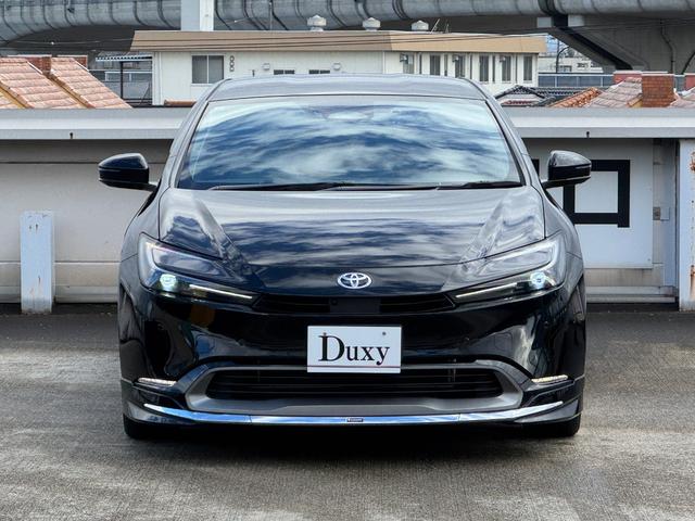 プリウス Ｚ　モデリスタエアロ　デジタルインナーミラー　ブラインドスポットモニター　１２．３型ナビ　フルセグ　パノラミックビューモニター　パワーバックドア　シートヒーター＆クーラー　ステンリングヒータ　ＥＴＣ２．０（20枚目）