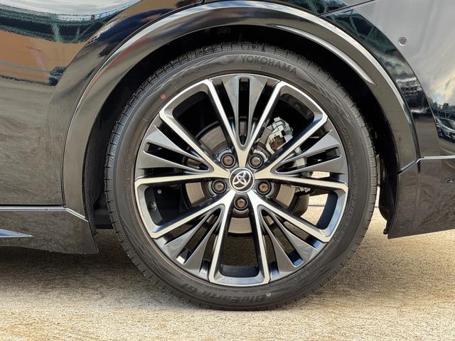 プリウス Ｚ　モデリスタエアロ　デジタルインナーミラー　ブラインドスポットモニター　１２．３型ナビ　フルセグ　パノラミックビューモニター　パワーバックドア　シートヒーター＆クーラー　ステンリングヒータ　ＥＴＣ２．０（28枚目）