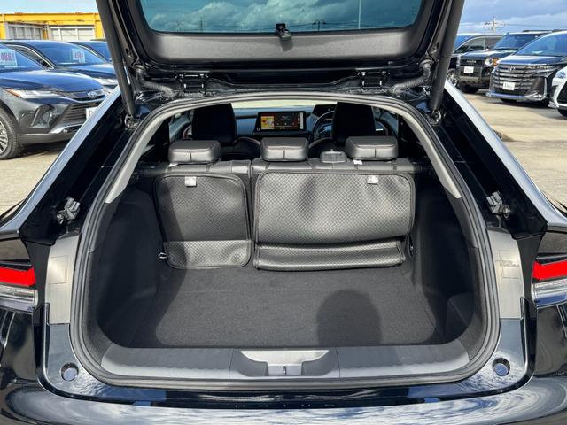 プリウス Ｚ　モデリスタエアロ　デジタルインナーミラー　ブラインドスポットモニター　１２．３型ナビ　フルセグ　パノラミックビューモニター　パワーバックドア　シートヒーター＆クーラー　ステンリングヒータ　ＥＴＣ２．０（40枚目）