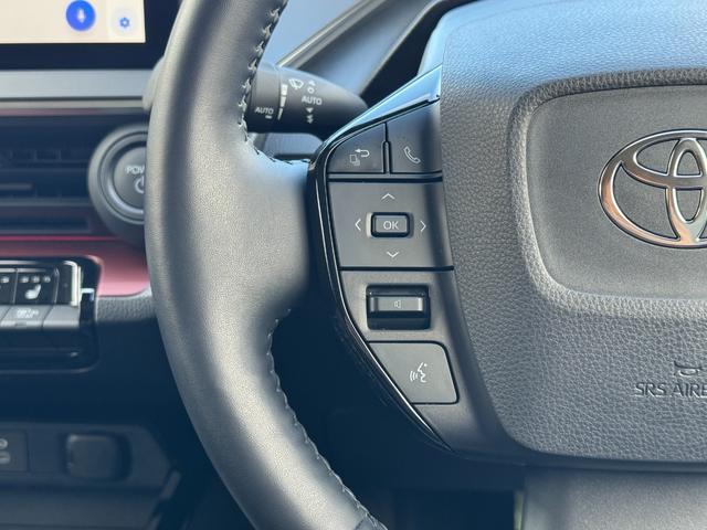 プリウス Ｚ　モデリスタエアロ　デジタルインナーミラー　ブラインドスポットモニター　１２．３型ナビ　フルセグ　パノラミックビューモニター　パワーバックドア　シートヒーター＆クーラー　ステンリングヒータ　ＥＴＣ２．０（50枚目）