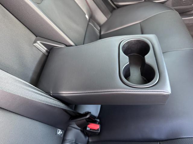 プリウス Ｚ　モデリスタエアロ　デジタルインナーミラー　ブラインドスポットモニター　１２．３型ナビ　フルセグ　パノラミックビューモニター　パワーバックドア　シートヒーター＆クーラー　ステンリングヒータ　ＥＴＣ２．０（66枚目）