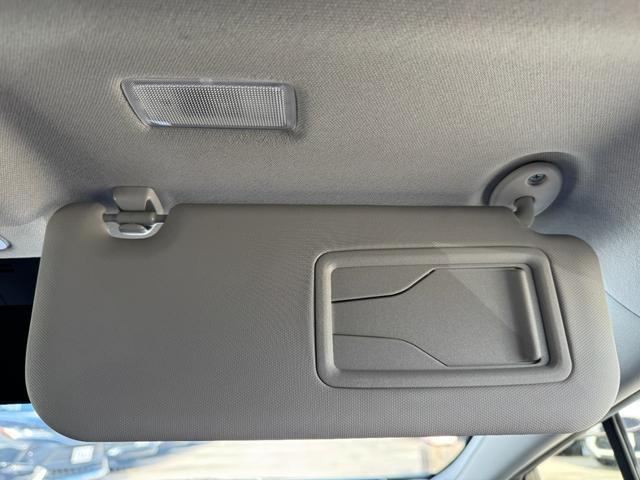 プリウス Ｚ　モデリスタエアロ　デジタルインナーミラー　ブラインドスポットモニター　１２．３型ナビ　フルセグ　パノラミックビューモニター　パワーバックドア　シートヒーター＆クーラー　ステンリングヒータ　ＥＴＣ２．０（71枚目）