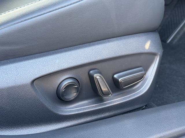 プリウス Ｚ　モデリスタ１９ＡＷ　パノラマルーフ　デジタルミラー　ＢＳＭ　１２．３型ナビ　フルセグＴＶ　パノラミックビューモニター　寒冷地仕様　スペアタイヤ　パワーバックドア　ＥＴＣ２．０　シートヒーター＆クーラー（53枚目）