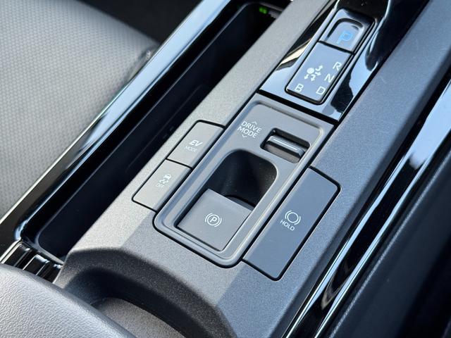 プリウス Ｚ　モデリスタ１９ＡＷ　パノラマルーフ　デジタルミラー　ＢＳＭ　１２．３型ナビ　フルセグＴＶ　パノラミックビューモニター　寒冷地仕様　スペアタイヤ　パワーバックドア　ＥＴＣ２．０　シートヒーター＆クーラー（62枚目）