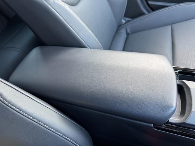 プリウス Ｚ　モデリスタ１９ＡＷ　パノラマルーフ　デジタルミラー　ＢＳＭ　１２．３型ナビ　フルセグＴＶ　パノラミックビューモニター　寒冷地仕様　スペアタイヤ　パワーバックドア　ＥＴＣ２．０　シートヒーター＆クーラー（64枚目）