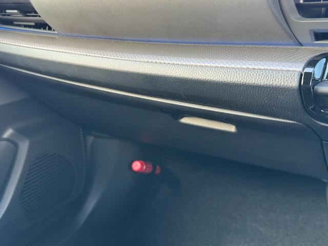 プリウス Ｚ　モデリスタ１９ＡＷ　パノラマルーフ　デジタルミラー　ＢＳＭ　１２．３型ナビ　フルセグＴＶ　パノラミックビューモニター　寒冷地仕様　スペアタイヤ　パワーバックドア　ＥＴＣ２．０　シートヒーター＆クーラー（65枚目）