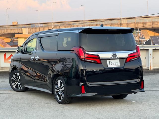 アルファード ２．５Ｓ　Ｃパッケージ　メーカーナビ　ルーフ　ＪＢＬプレミアサウンドシステム　デジタルインナーミラー　後席モニター　スペアタイヤ　ＥＴＣ　パノラミックビューモニター　ブラインドスポットモニター　レーダークルーズコントロール（12枚目）