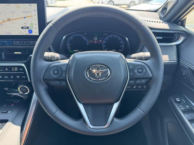 �n���h�������R������������Ă���܂��I�i�r�̊ȒP�ȑ��삪�n���h���ōs���܂��I�O�����王������炷���Ȃ����삪�\�ł��̂ŁA���S�ɂ��q�����Ă���܂��I�n���Y�t���[�@�\���������܂��I�d�b�̉������\�ł��I