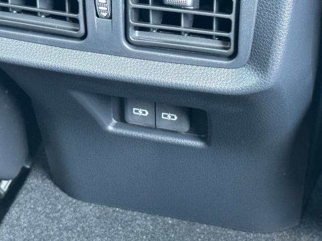 �y�t�r�a�|�[�g�z�X�}�[�g�t�H����A���̂ق��̓d�q�@��̏[�d�ɂ��g�����������܂��I�܂��A���ЃI���W�i���̃A���}�f�B�t���[�U�[���̔����Ă���܂��̂ŁA������ɂ����g�����������܂��I���A�����҂����Ă���܂�