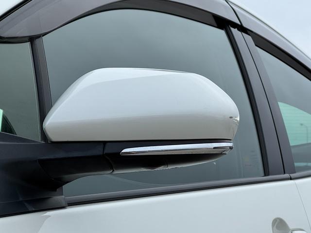 プリウス Ａ　パノラミックビューモニター　ブラインドスポットモニター　ＨＵＤ　スペアタイヤ　純正９型ナビ　フルセグＴＶ　トヨタセーフティセンス　ＬＥＤヘッドライト　パワーシート　ＥＴＣ　レーダークルーズコントロール（16枚目）