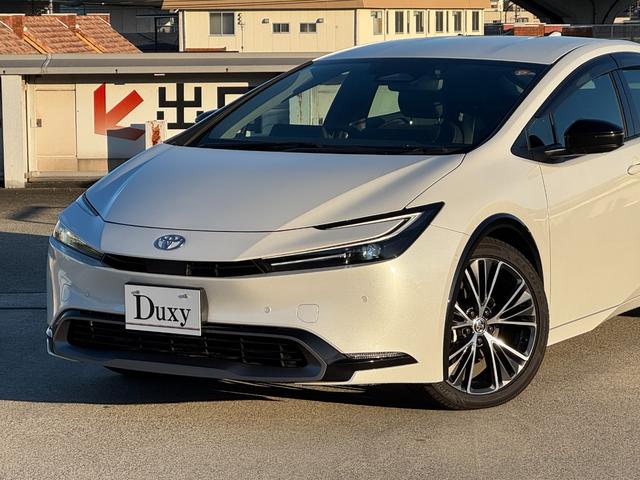 プリウス Ｚ　デジタルインナーミラー　パノラミックビューモニター　ＢＳＭ　１２．３型ナビ　フルセグＴＶ　ＡＣ１００Ｖ　ＥＴＣ２．０　パワーバックドア　ステアリングヒータ　シートヒーター＆クーラー　アドバンスドパーク（15枚目）