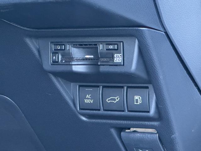 プリウス Ｚ　デジタルインナーミラー　パノラミックビューモニター　ＢＳＭ　１２．３型ナビ　フルセグＴＶ　ＡＣ１００Ｖ　ＥＴＣ２．０　パワーバックドア　ステアリングヒータ　シートヒーター＆クーラー　アドバンスドパーク（54枚目）